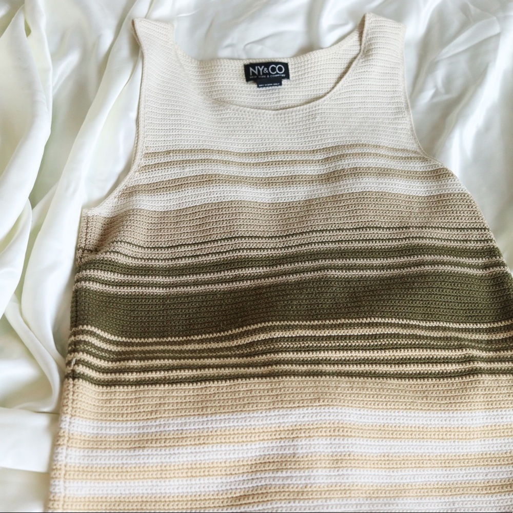 New York & Co knit sleeveless top